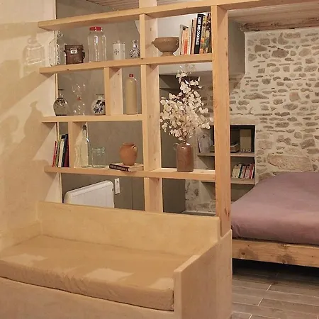 Renove Dans Le Chateau Des Tours Lissieu